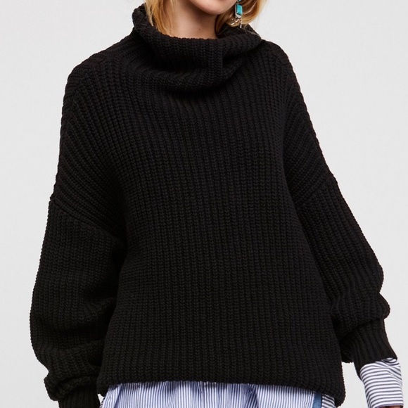 Free People Sweaters - Free People oversized sweater chunky knit